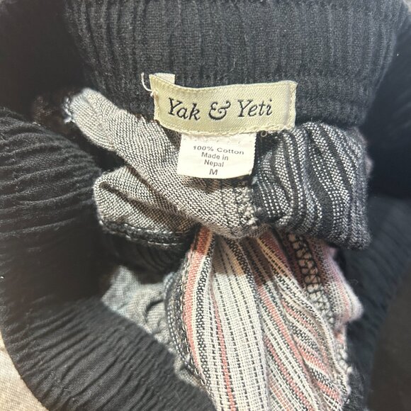 Yak & Yeti Gray Patchwork Cotton Pants Women’s Sz M Nepal Boho Hippie Festival - Picture 3 of 4